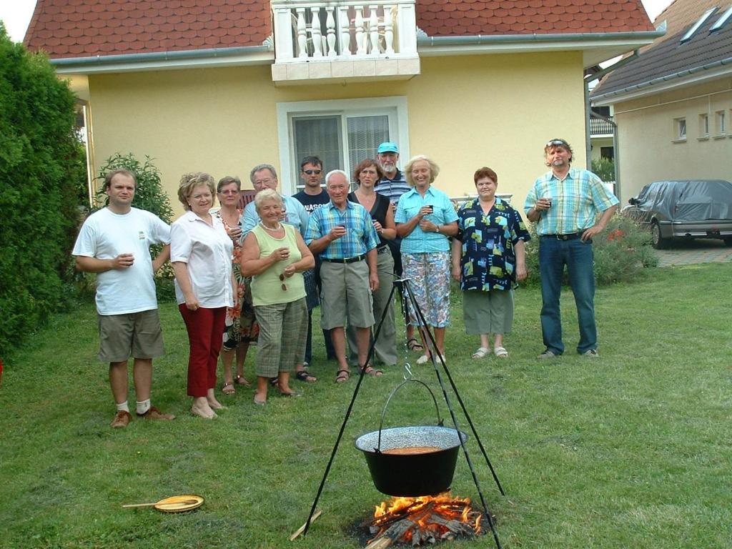 Apartmanhaz Cedrus 8 Zalakaros Bilik gambar